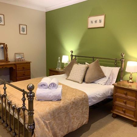 Dolphin Hotel Bovey Tracey Eksteriør billede