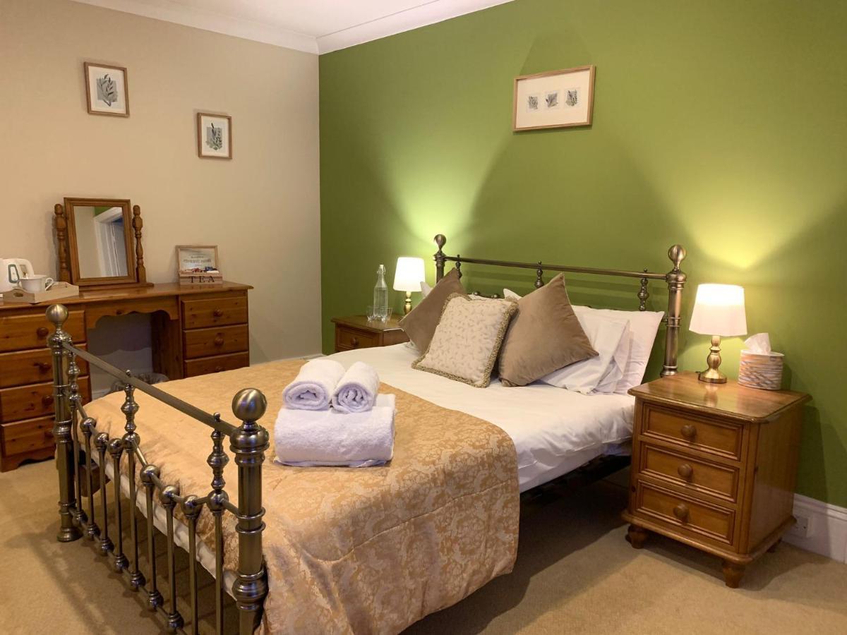 Dolphin Hotel Bovey Tracey Eksteriør billede